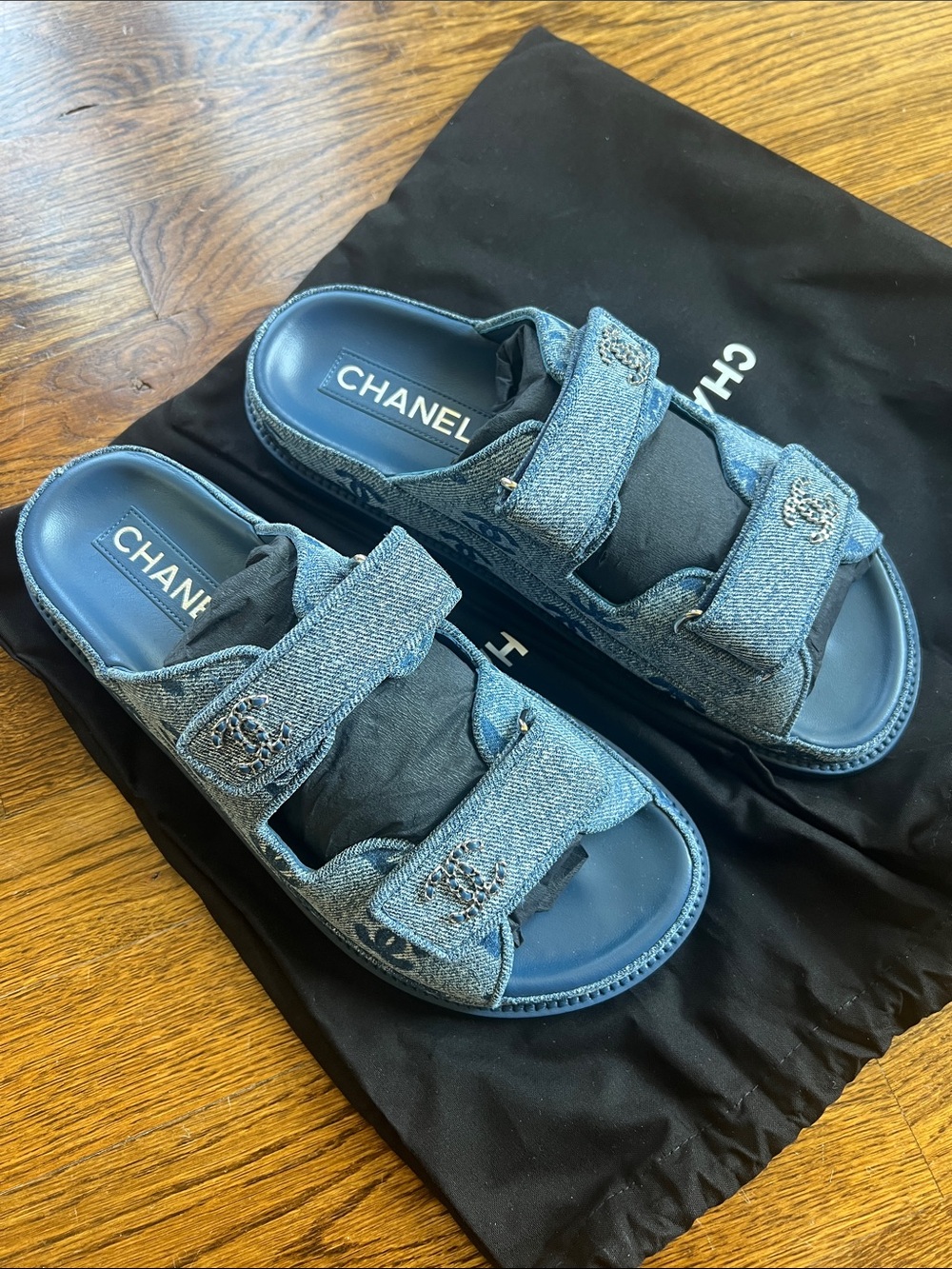 CHANEL Demin Dad sandals - Picture 4 of 4